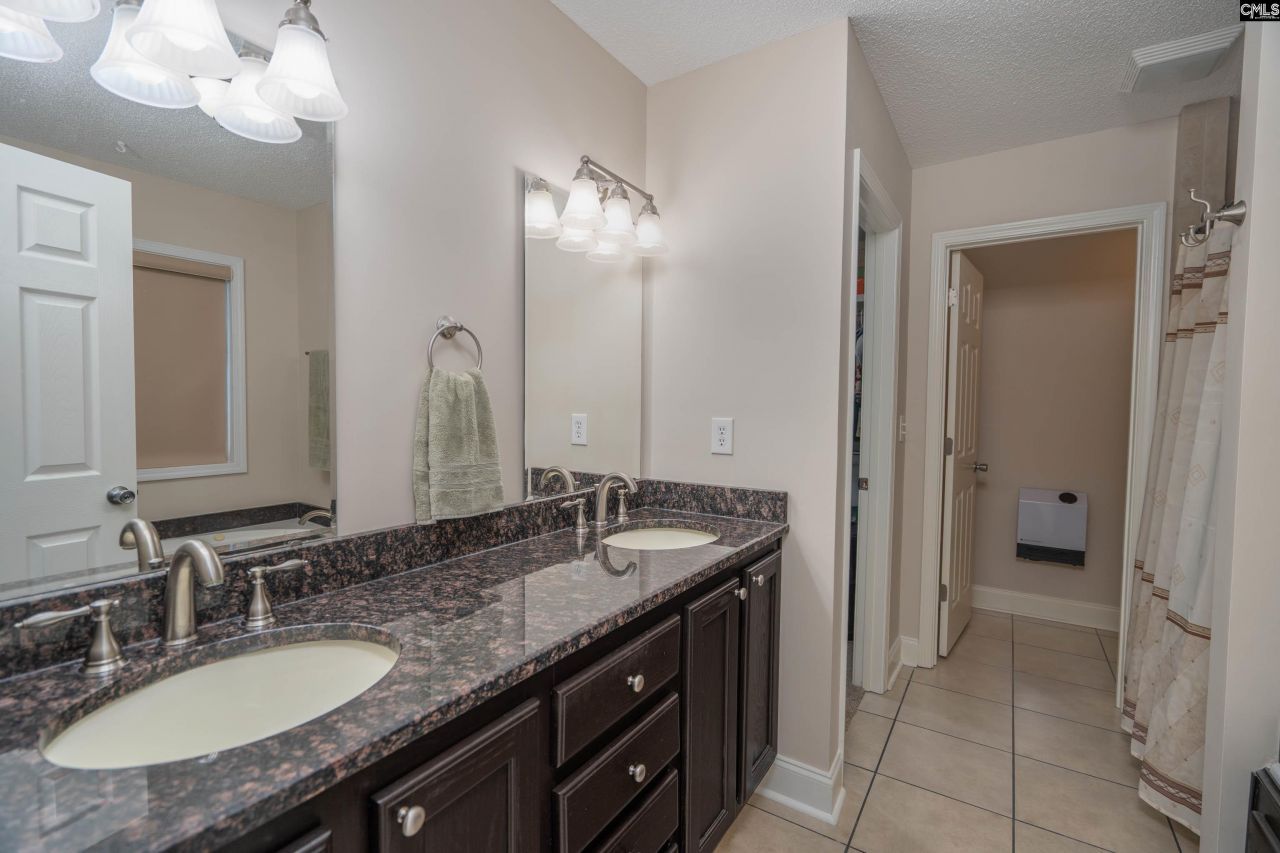 1405 Raccoon Rd Photo 23