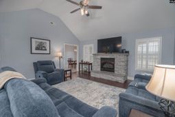 1405 Raccoon Rd photo 4