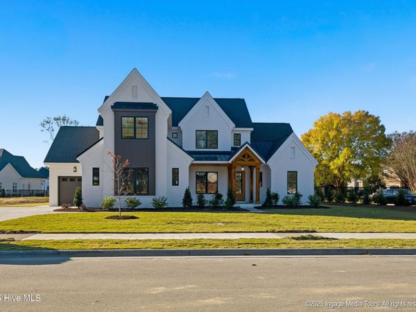 700 Remington Drive, Greenville, NC 27858