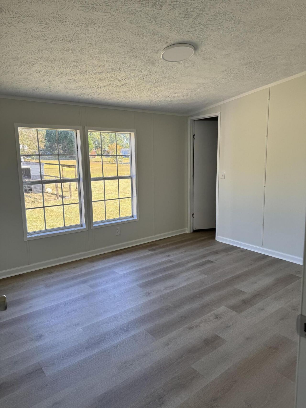 109 Hillock Court Photo 18