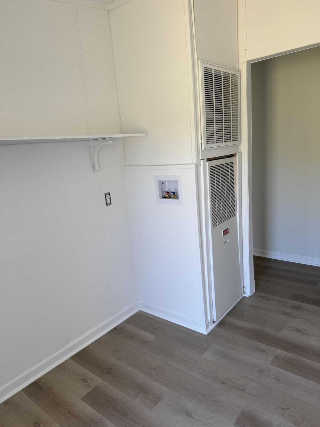 109 Hillock Court Photo 28