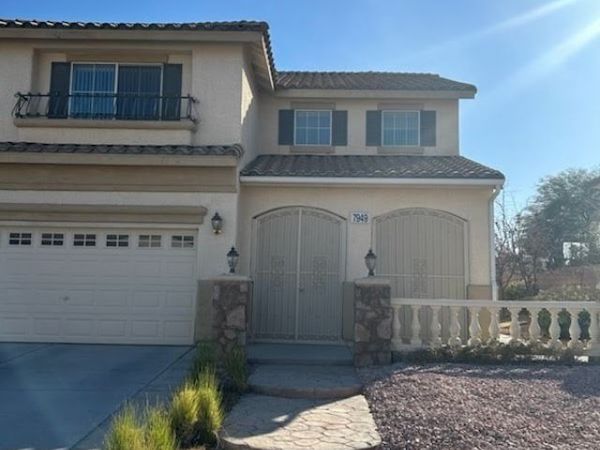 7949 Mosaic Harbor Avenue, Las Vegas, NV 89117
