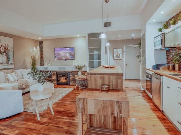 3111 Bel Air Drive , Unit 202, Las Vegas, NV 89109