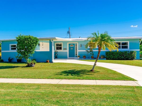 3173 SE Pruitt Rd, Port St Lucie, FL 34952