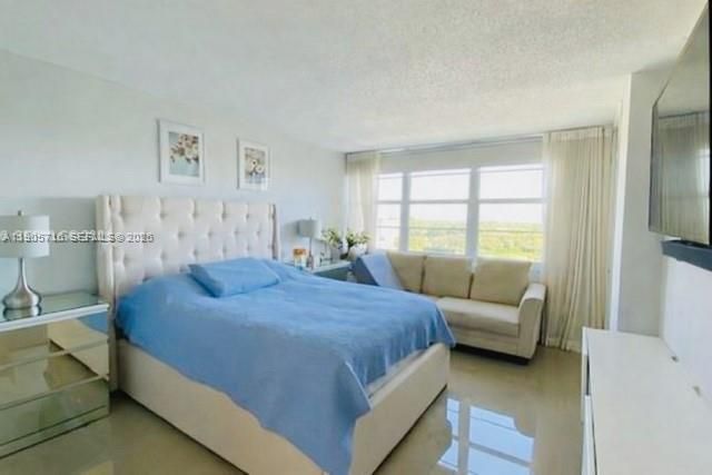 1100 Saint Charles Pl, Unit PH15, Pembroke Pines, FL 33026 Photo