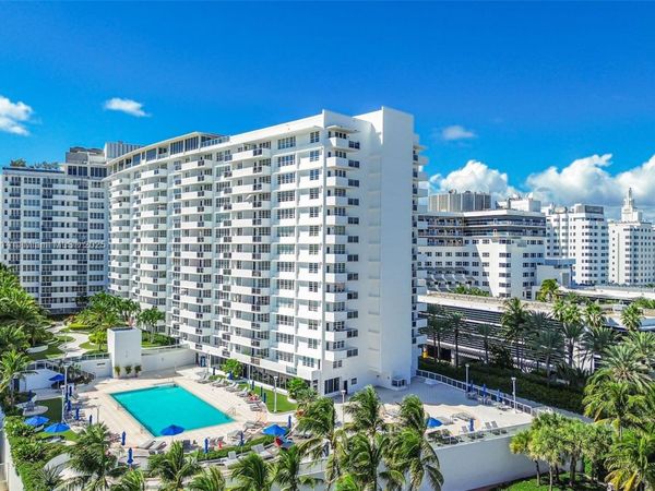 100 Lincoln Rd, Unit 502, Miami Beach, FL 33139