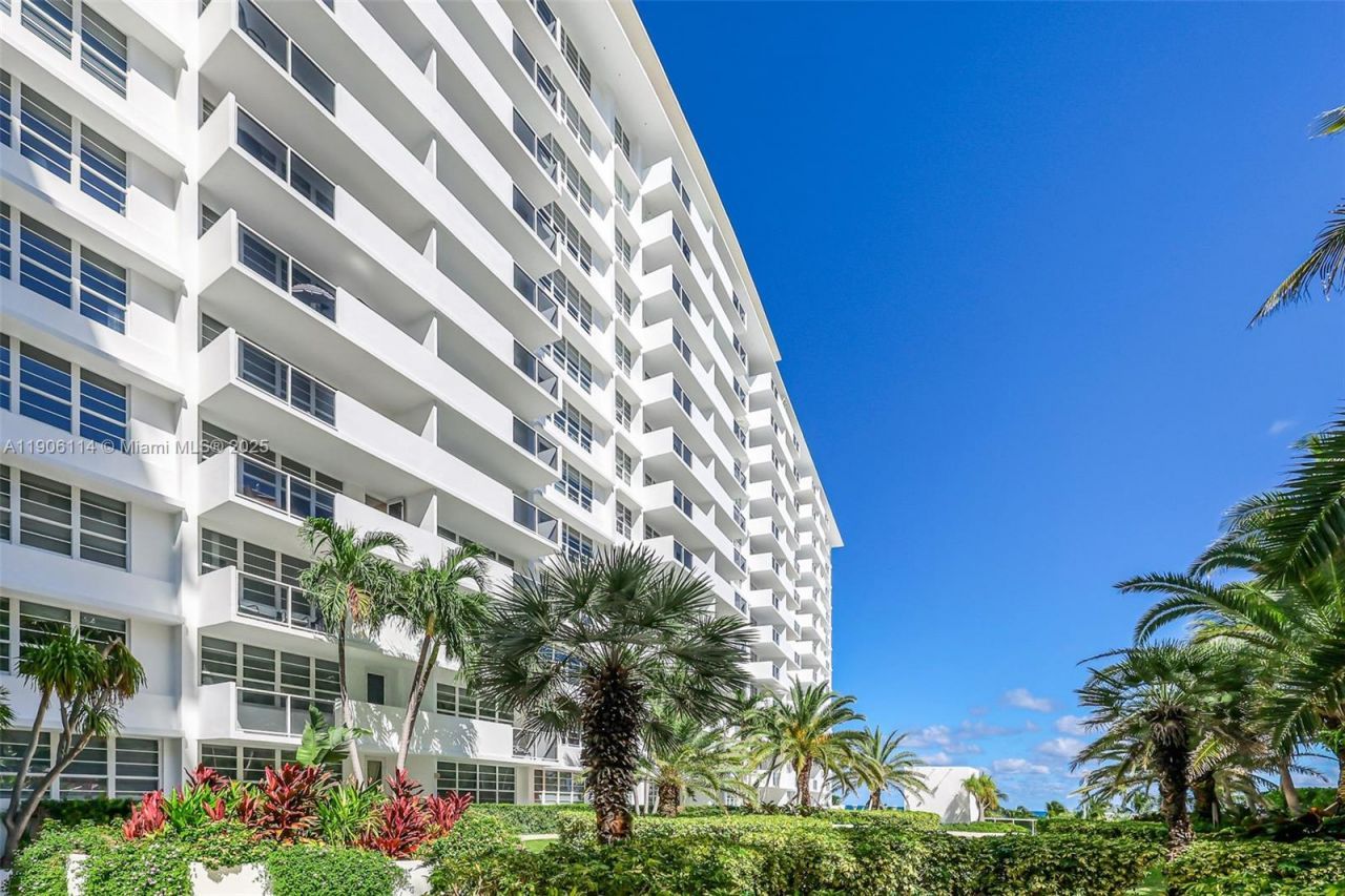 100 Lincoln Rd, Unit 502, Miami Beach, FL 33139 Photo