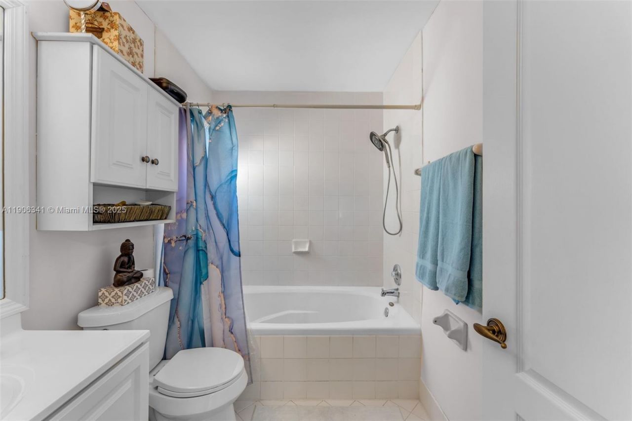 21500 SW 88th Ave, Cutler Bay, FL 33189 Photo