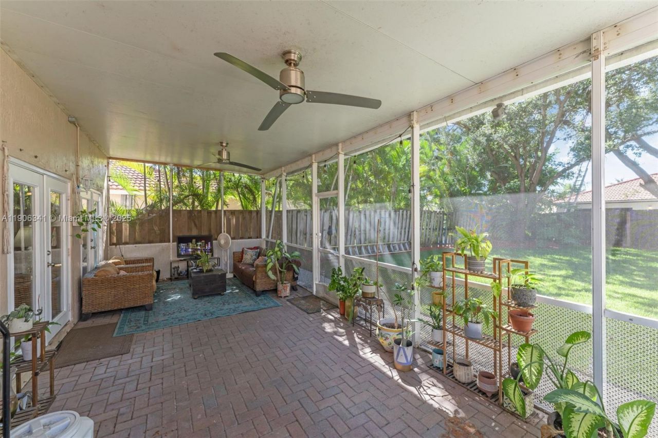 21500 SW 88th Ave, Cutler Bay, FL 33189 Photo