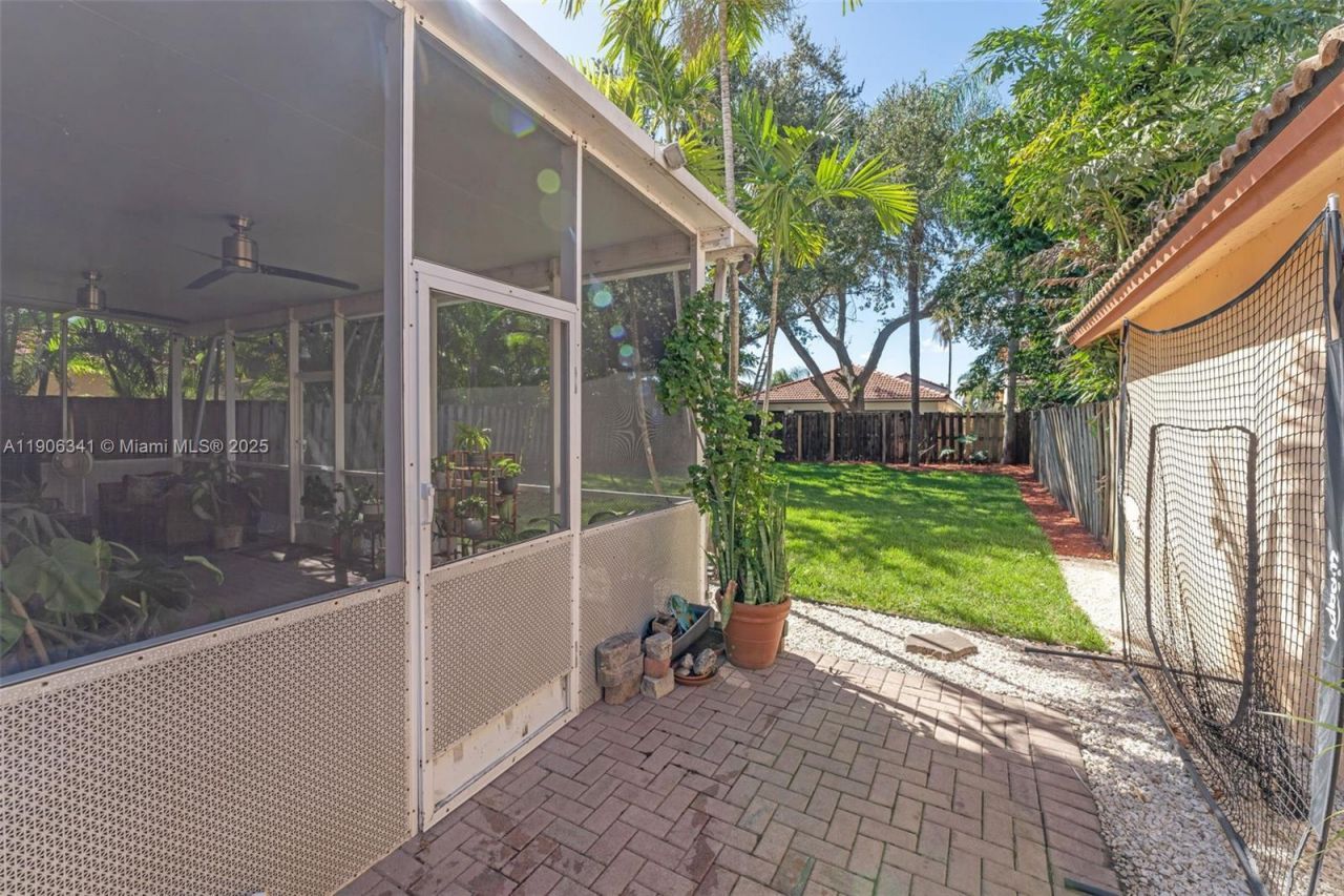 21500 SW 88th Ave, Cutler Bay, FL 33189 Photo