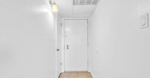 4332 Pacific Ave #25, Unit 25, Stockton, CA 95207 Photo