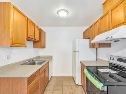 4332 Pacific Ave #25, Unit 25, Stockton, CA 95207 Photo