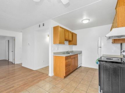 4332 Pacific Ave #25, Unit 25, Stockton, CA 95207 Photo