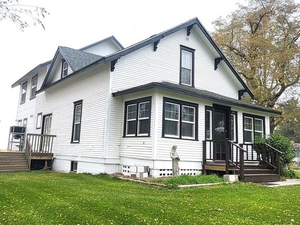 1113 S County Road, Warden, WA 98857