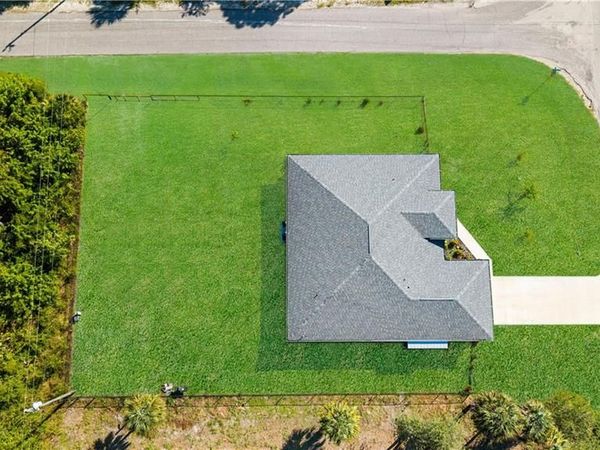 320 Lincoln BLVD, LEHIGH ACRES, FL 33936