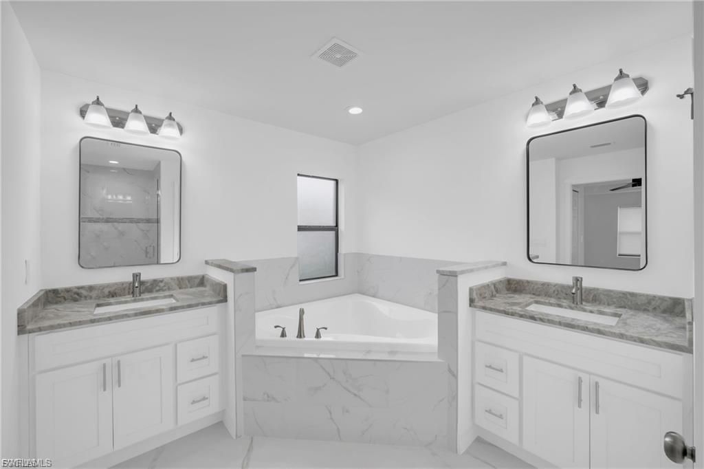 320 Lincoln Blvd, Lehigh Acres, FL 33936 Photo