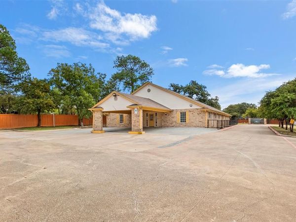 5508 Chaperito Trail , Arlington, TX 76016