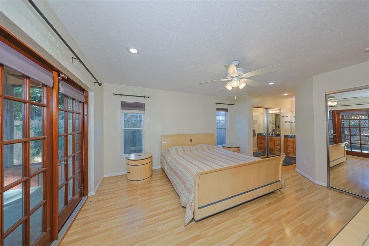 8012 26th Avenue N, Saint Petersburg, FL 33710 Photo