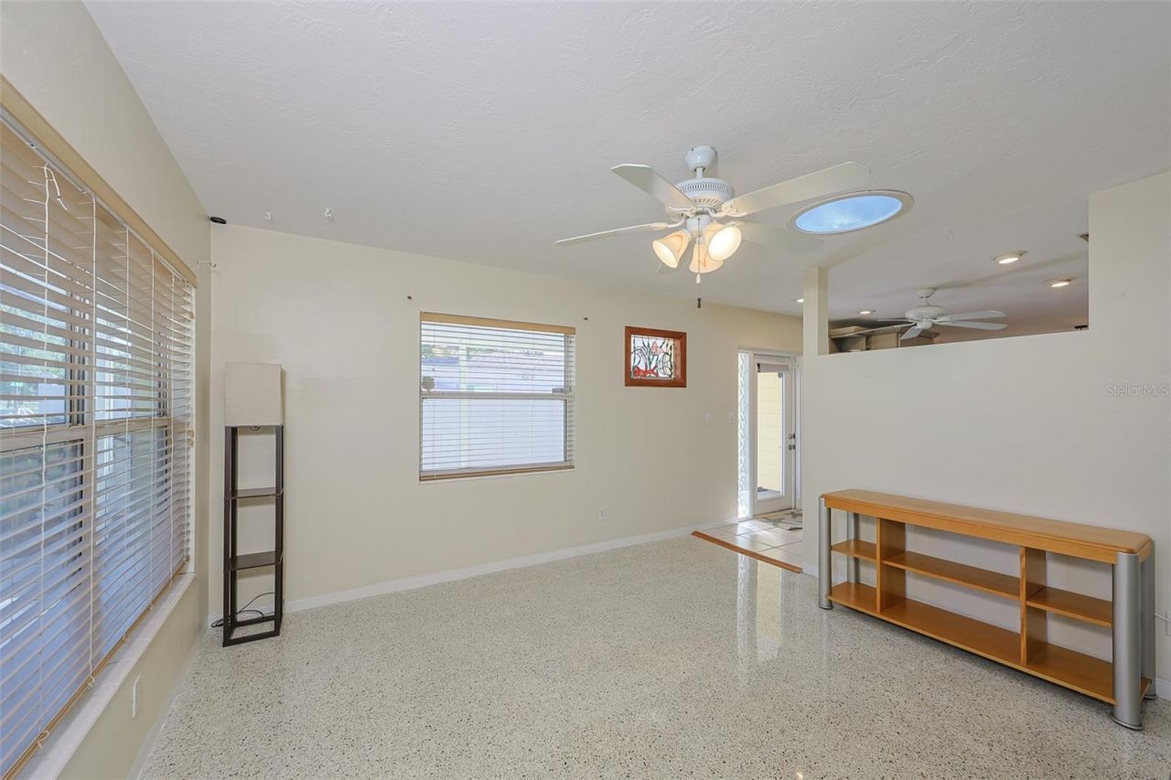 8012 26th Avenue N, Saint Petersburg, FL 33710 Photo