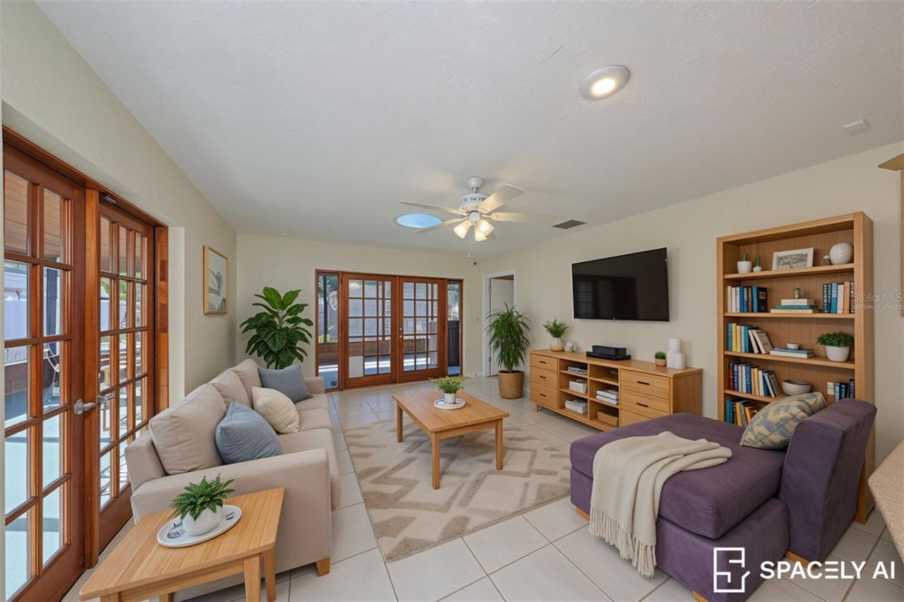 8012 26th Avenue N, Saint Petersburg, FL 33710 Photo