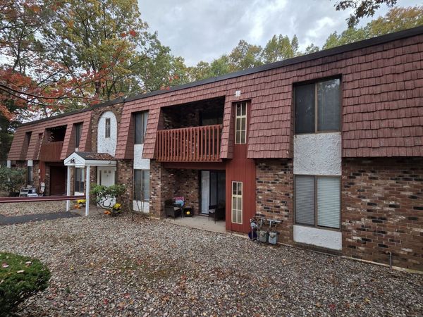 35 Woodsedge, Unit APT 4C, Newington, CT 06111