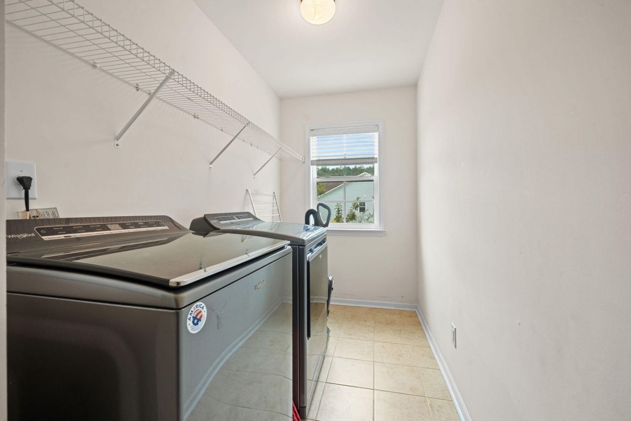 317 Whispering Breeze Lane Photo 26