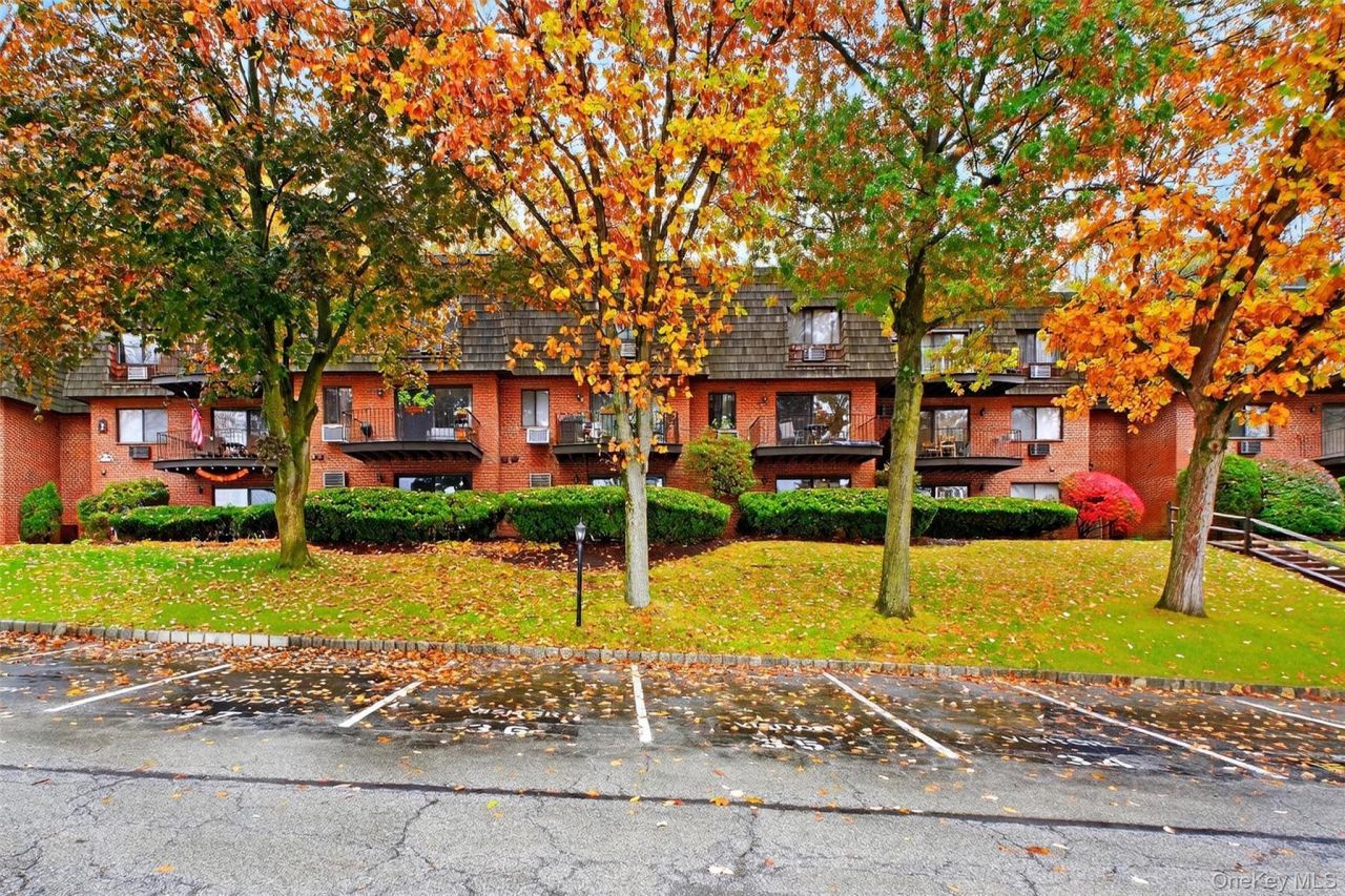 2 Briarcliff Drive S, Unit 3, Ossining, NY 10562 Main Photo
