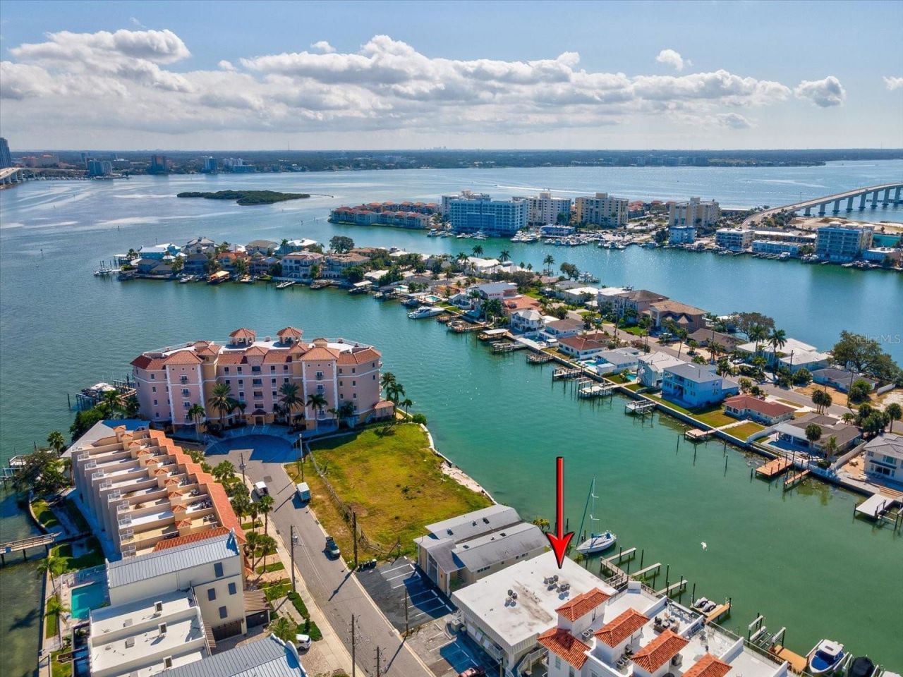 185 Brightwater Drive, Unit 4, Clearwater Beach, FL 33767 Photo