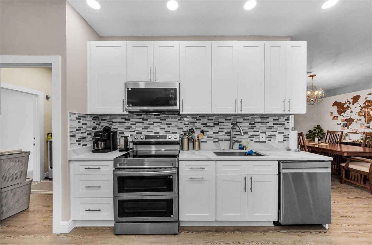 11748 La Madera Boulevard, Port Richey, FL 34668 Photo