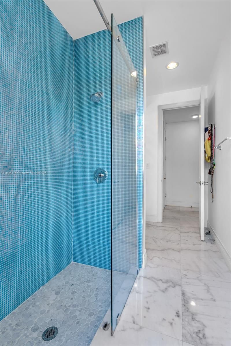 2085 Keystone Blvd, North Miami, FL 33181 Photo