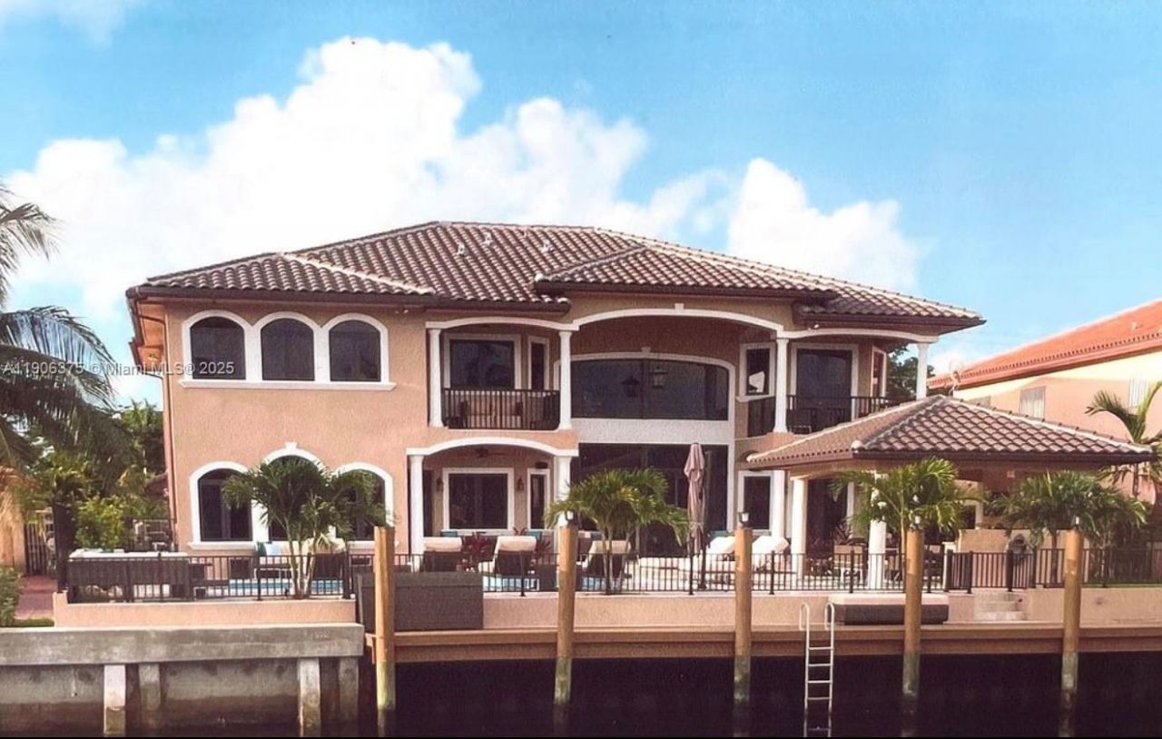 2085 Keystone Blvd, North Miami, FL 33181 Photo