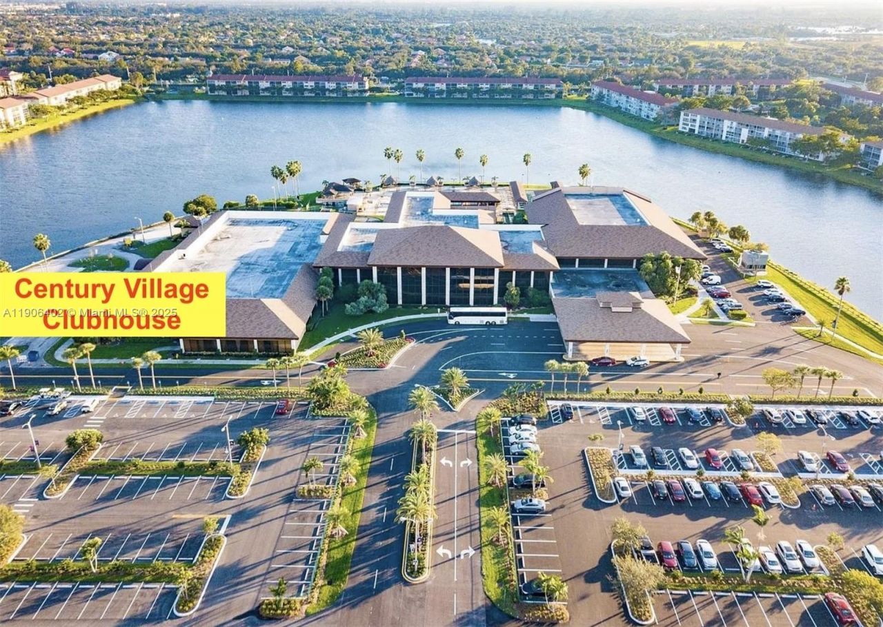 571 SW 142nd Ave, Unit 310, Pembroke Pines, FL 33027 Photo