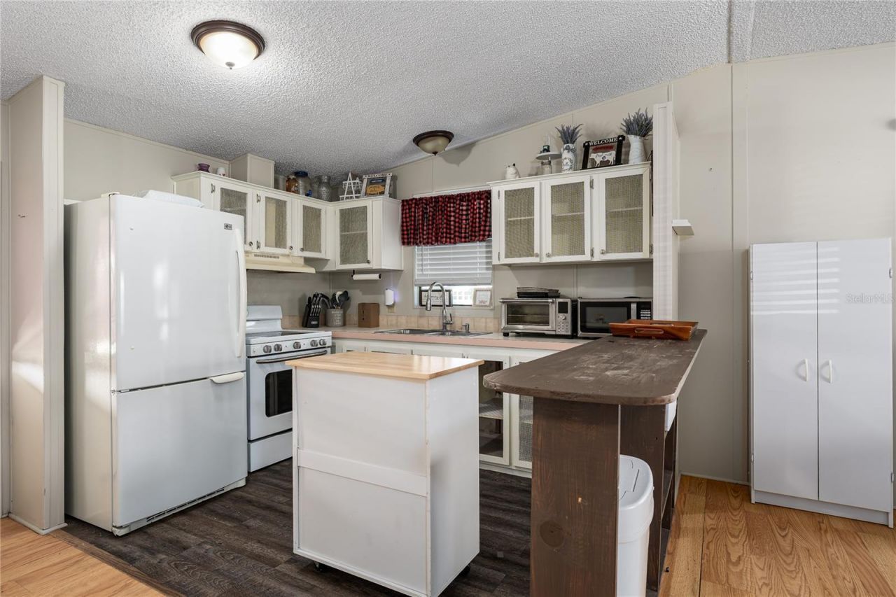 6710 36th Avenue E, Unit 337, Palmetto, FL 34221 Photo