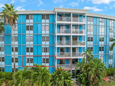 3315 58TH AVENUE S, Unit 208, ST PETERSBURG, FL 33712