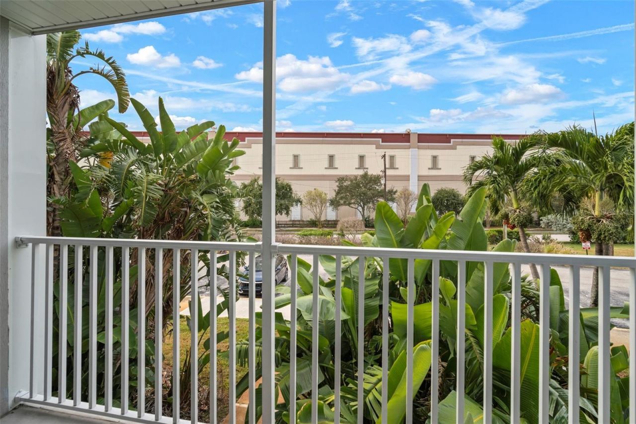 3315 58th Avenue S, Unit 208, Saint Petersburg, FL 33712 Photo