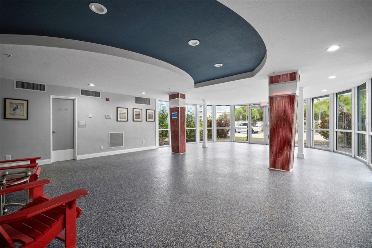 3315 58th Avenue S, Unit 208, Saint Petersburg, FL 33712 Photo