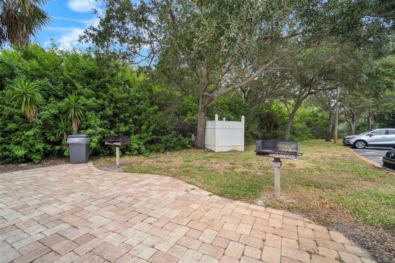 3315 58th Avenue S, Unit 208, Saint Petersburg, FL 33712 Photo