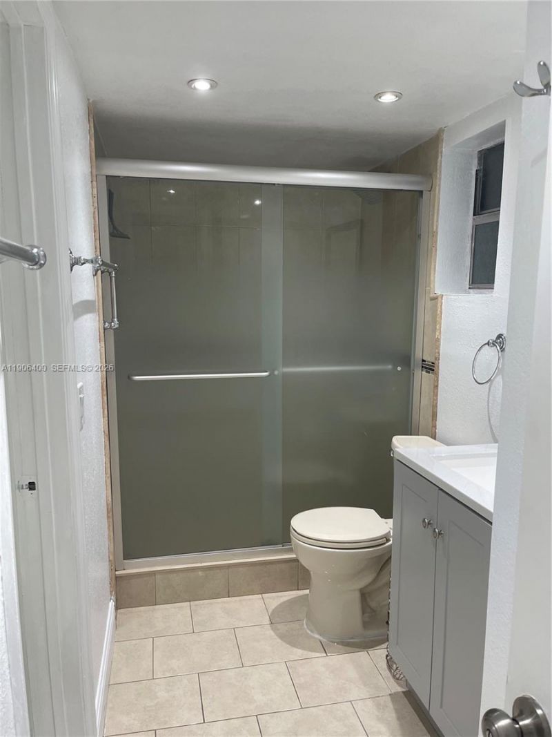 7505 SW 82nd St, Unit 117, Miami, FL 33143 Photo