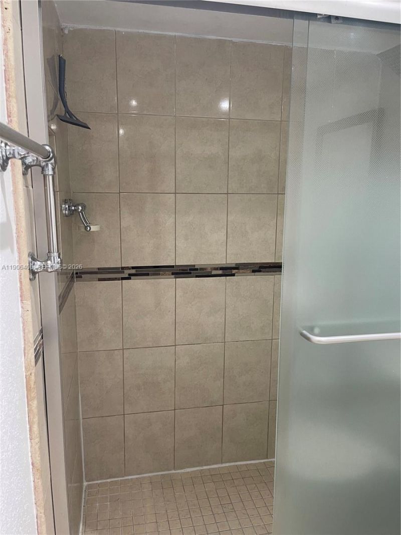 7505 SW 82nd St, Unit 117, Miami, FL 33143 Photo