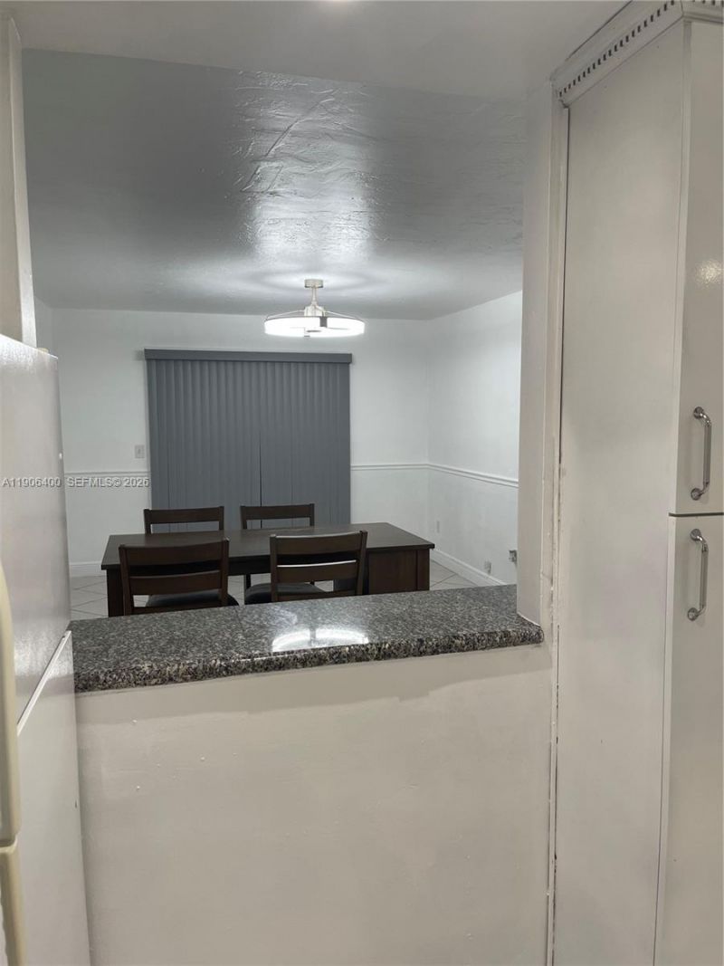 7505 SW 82nd St, Unit 117, Miami, FL 33143 Photo