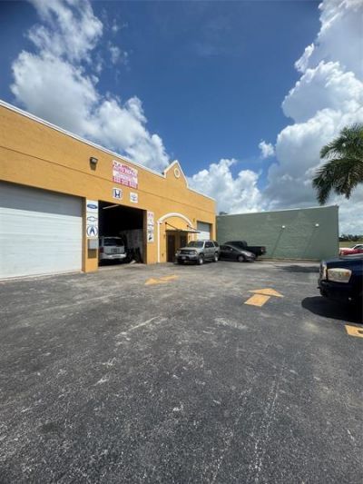 238 NW 9th Avenue, Unit 4, Homestead, FL 33030 Photo