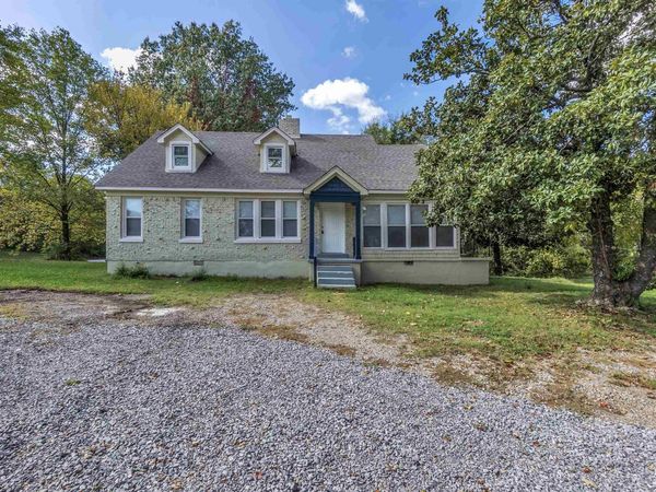 3439 LAKEVIEW RD, Memphis, TN 38116