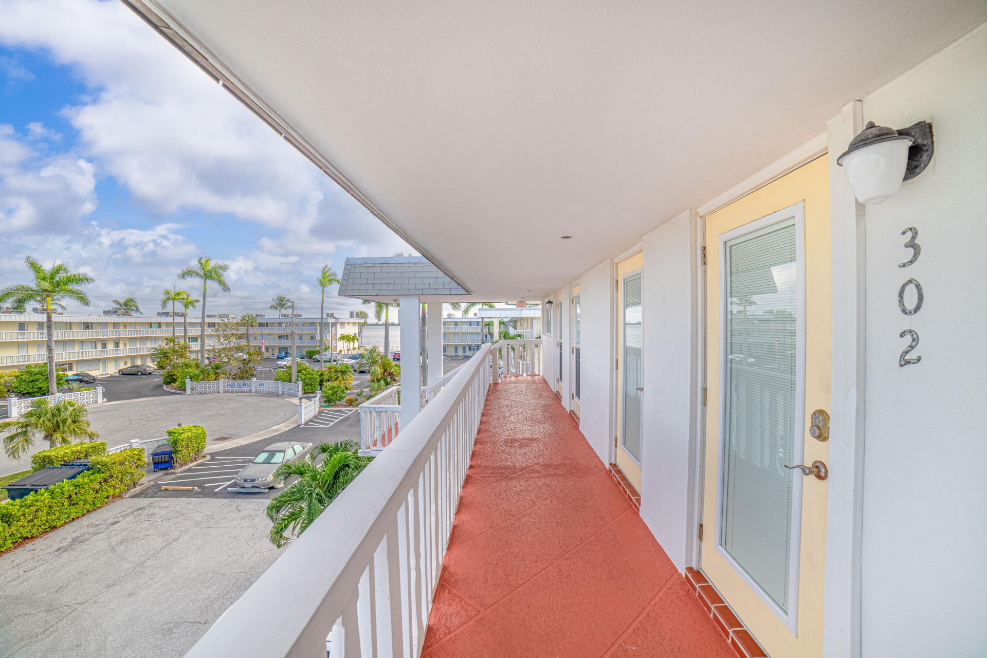 112 Doolen Court, Unit 302, North Palm Beach, FL 33408 Photo