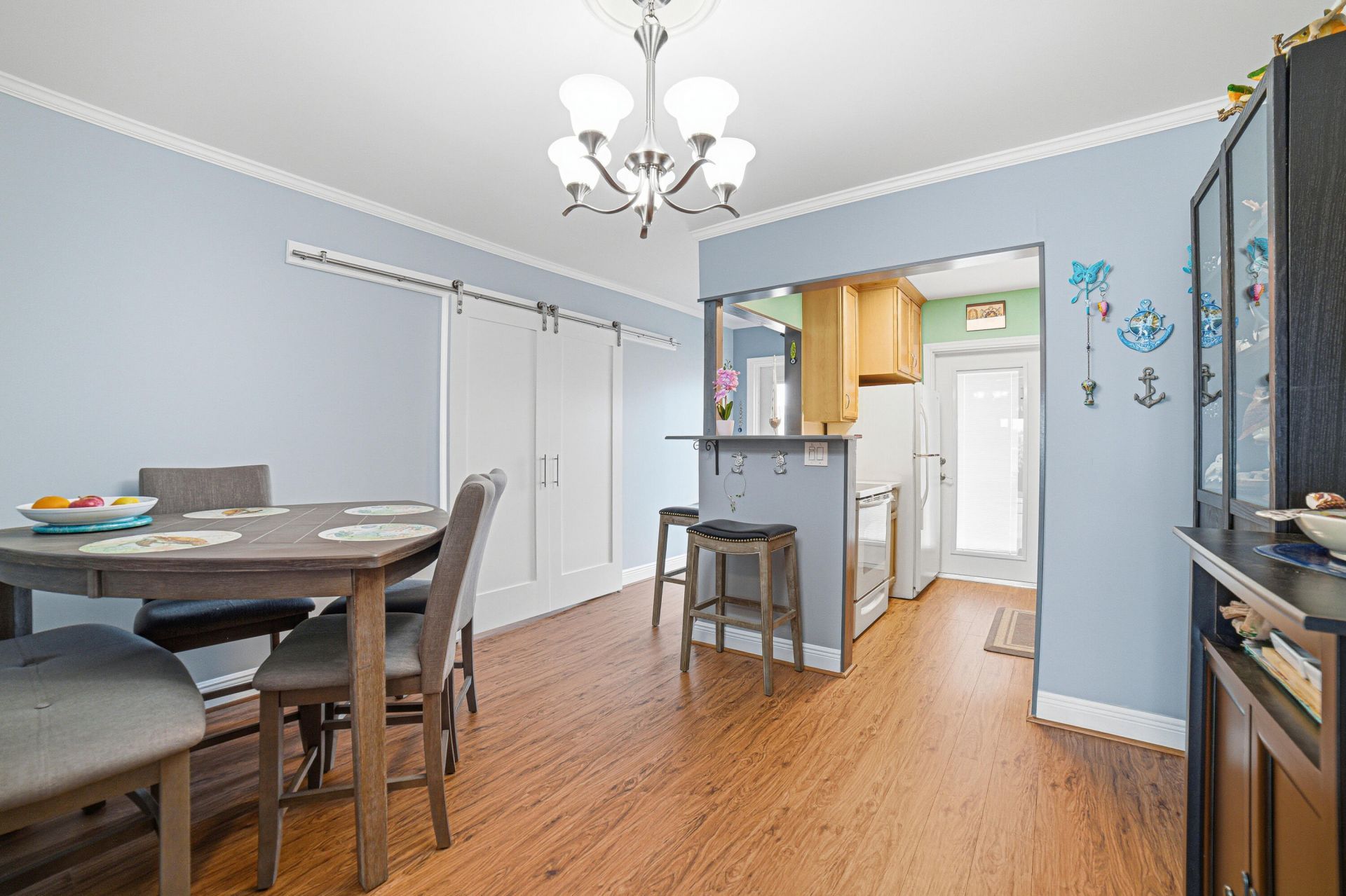 112 Doolen Court, Unit 302, North Palm Beach, FL 33408 Photo