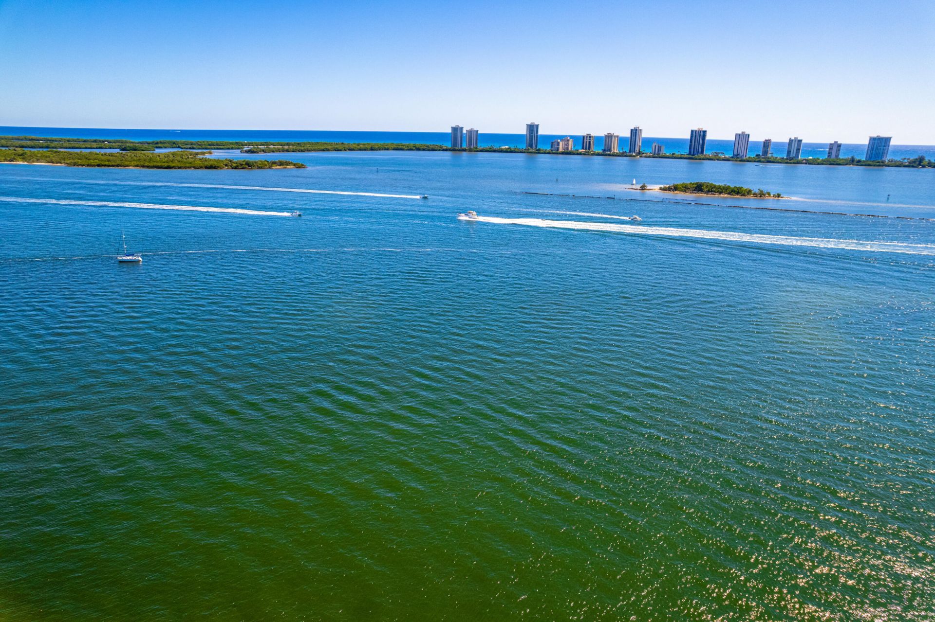 112 Doolen Court, Unit 302, North Palm Beach, FL 33408 Photo