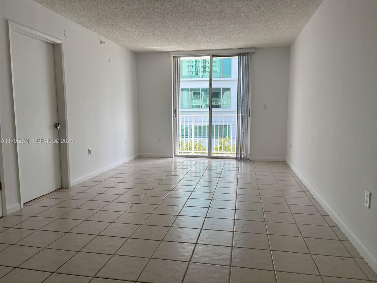 126 SW 17th Rd, Unit 505, Miami, FL 33129 Photo