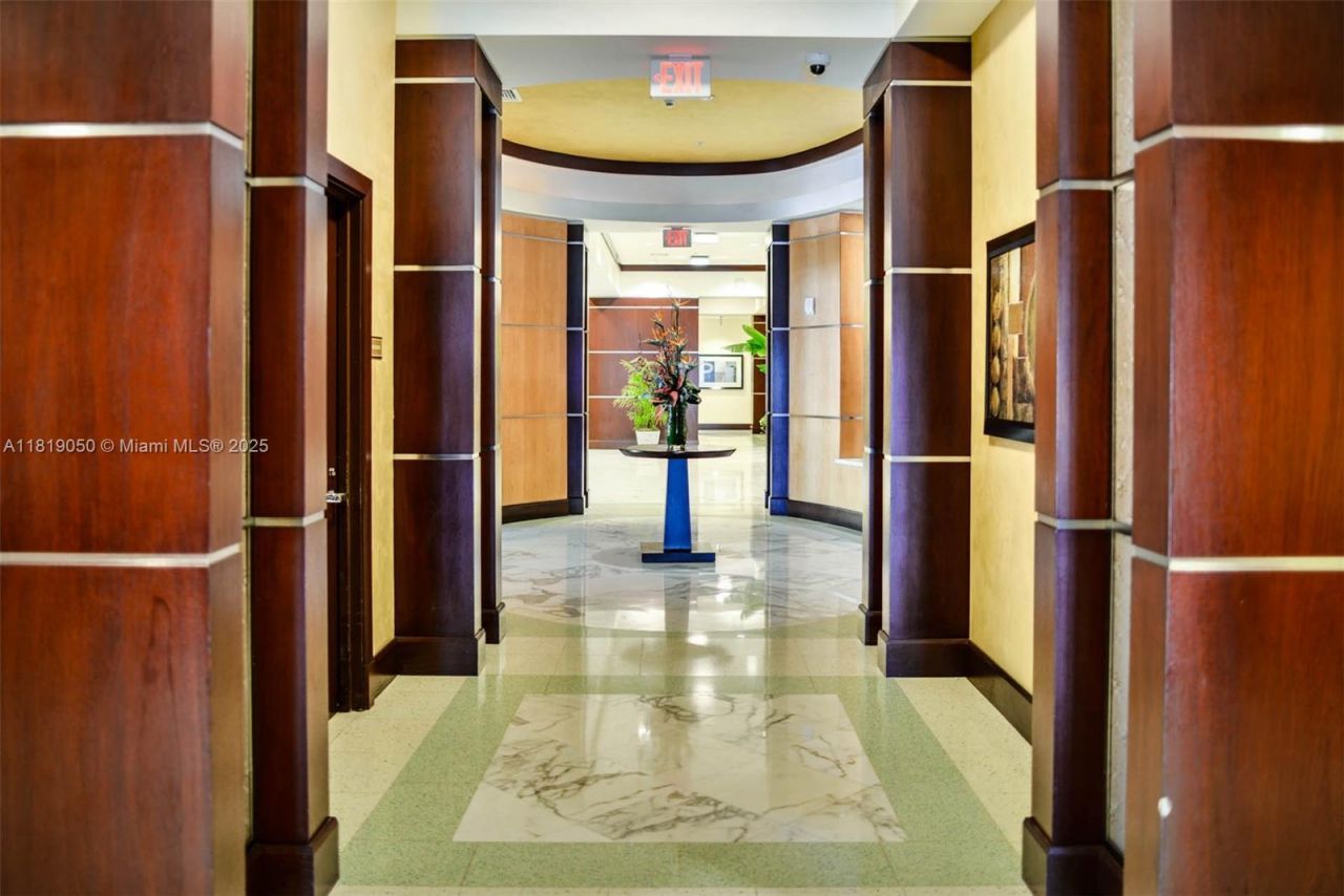 16699 Collins Ave, Unit 2107, Sunny Isles Beach, FL 33160 Photo