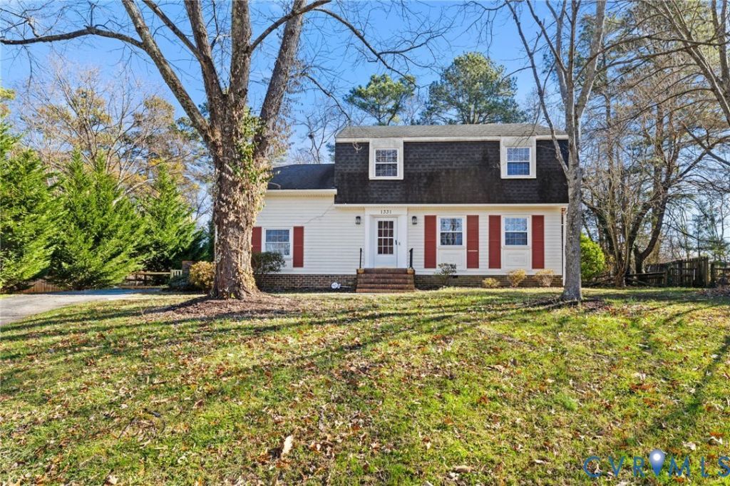 1331 Warminster Drive, Midlothian, VA 23113 Main Photo