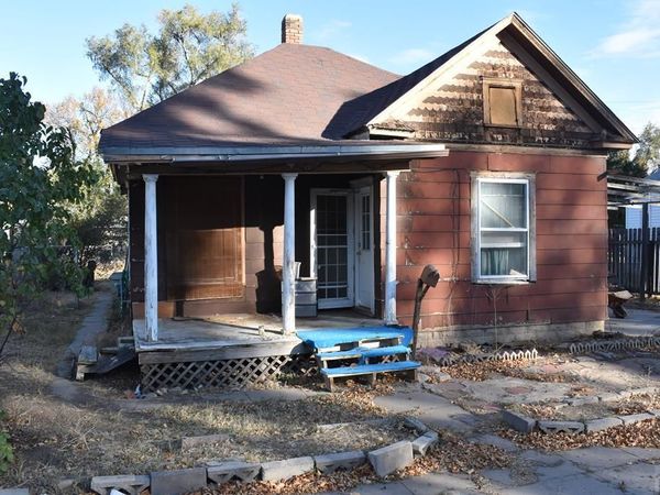 810 S 8th St, Rocky Ford, CO 81067