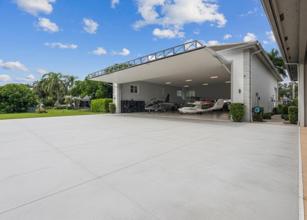 15850 Britten Lane, Wellington, FL 33414 Photo